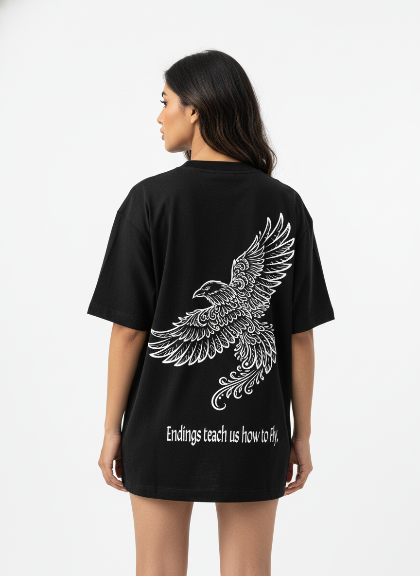 Oversized T-Shirt - 
FATE & FLIGHT (RAVEN)